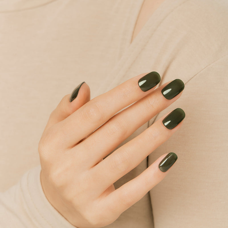 [COLOUR RANGE] GLOW GEL NAIL – FOREST