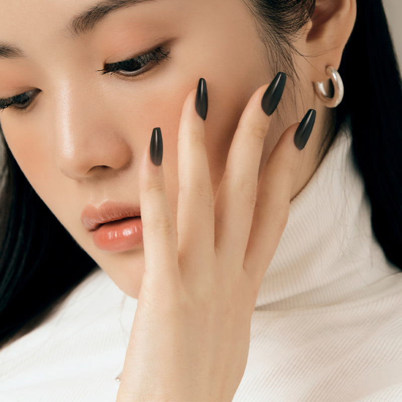 [COLOUR SERIES] MAGIC PRESS NAIL - CLEAR BLACK