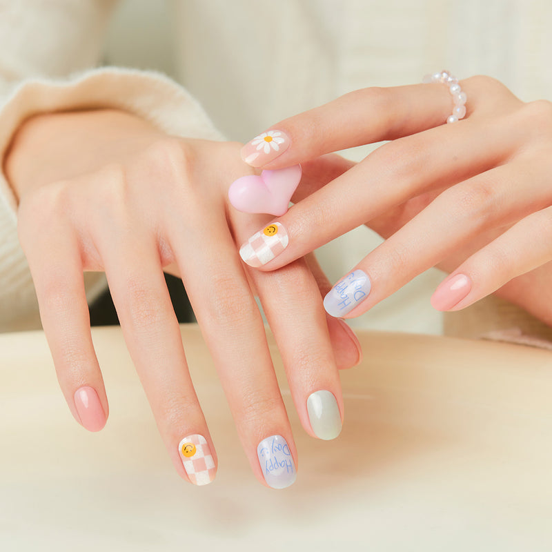 [LOVE ME] GLOW GEL NAIL – SMILE DAISY