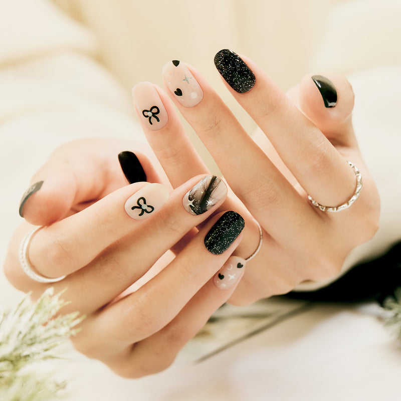 [HAPPY SNOW] GLOW GEL NAIL – KITSCH BLACK