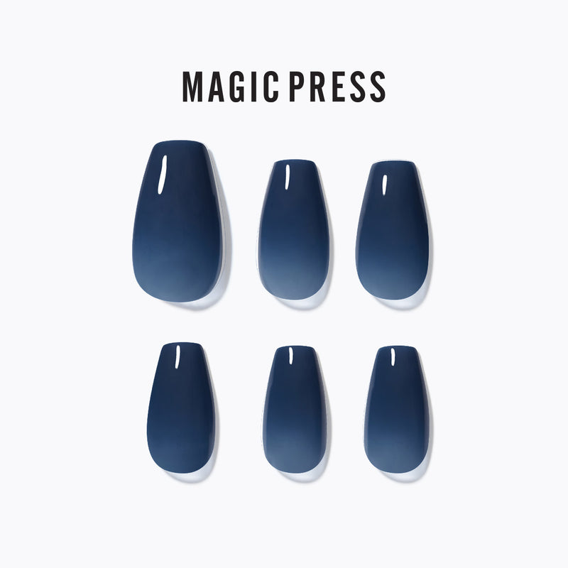 [COLOUR SERIES] MAGIC PRESS NAIL - CLEAR NAVY