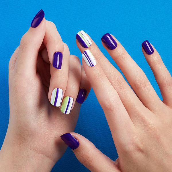 [CRUSH ON YOU] MAGIC PRESS NAIL - NAVY STRIPE