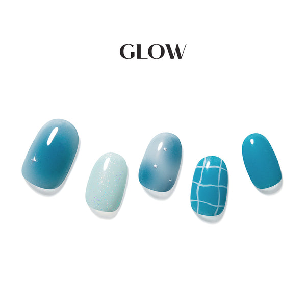 [SHINY BLUE] GLOW GEL NAIL – AQUA BOMB