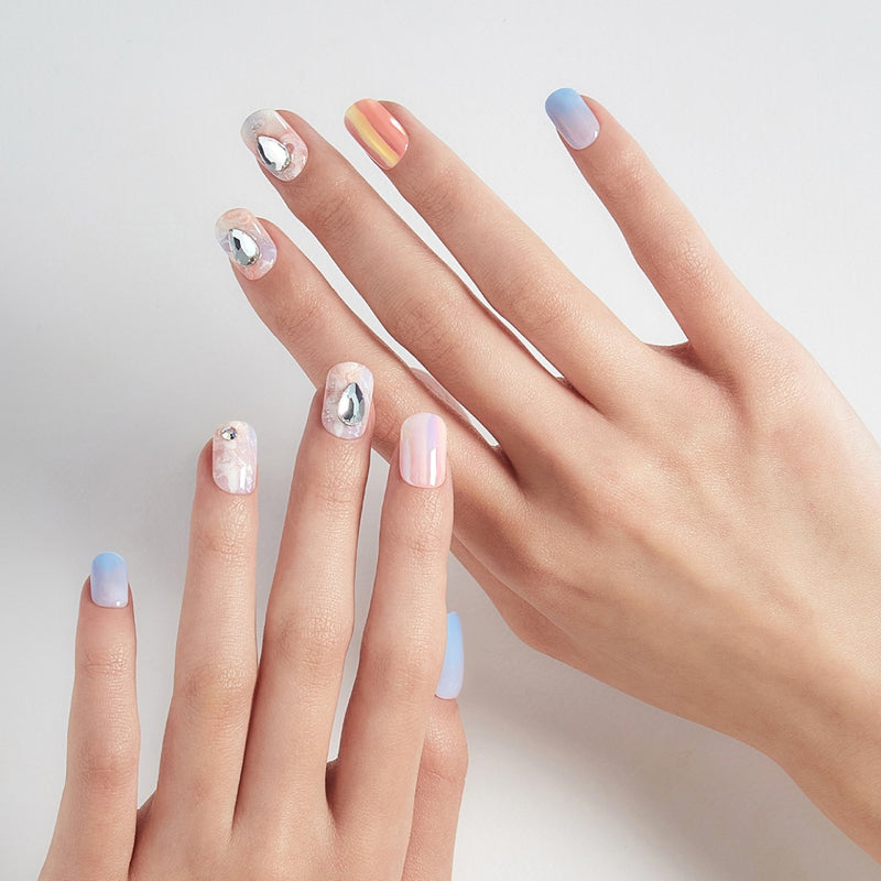 [PASTEL PARADISE] MAGIC PRESS NAIL - SHIMMERING TEAR DROP