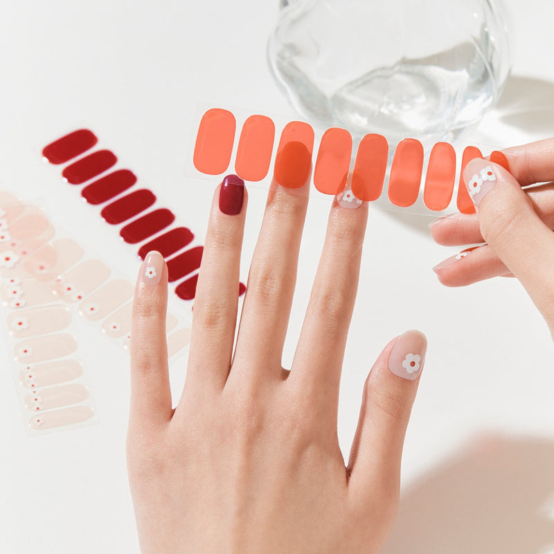 [APRIL COLLECTION] GLAZE GEL NAIL – RED FLOWER