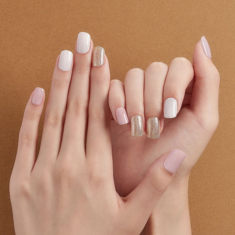 [SOFT MILK] MAGIC PRESS NAIL - MILKY SPARKLING