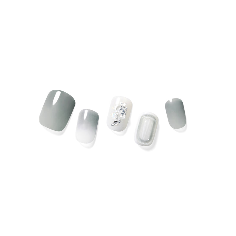 [CHRISTMAS NIGHT] MAGIC PRESS NAIL - ASH GREEN